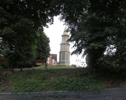 Rushden War Memorial Wallpaper