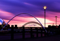 Tyne bridges at dusk Wallpaper