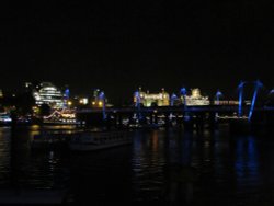Millennium Bridge Wallpaper