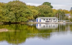 Lymington school of sailing Wallpaper