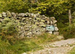 Aira Force gateway Wallpaper