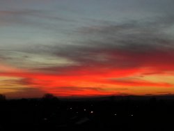 We had a wonderful sunset here in Gateshead last night. Wallpaper