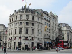 Maylasia House Wallpaper