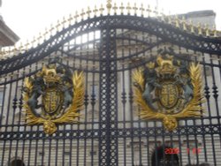 Buckingham Palace, London Wallpaper