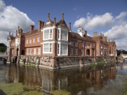 Helmingham Hall Wallpaper