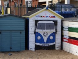 VW Beach hut in Broadstairs Wallpaper