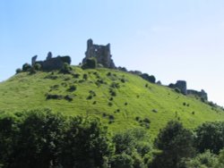 Corfe Castle - June 2003 Wallpaper
