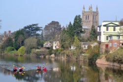 River Wye & Cathedral Wallpaper