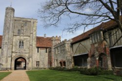 The Ambulatory Wallpaper