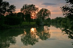 Ferry Meadows Country Park Wallpaper