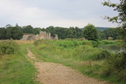 Waverley Abbey Approach