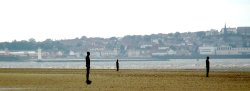 Anthony Gormley's Another Place, Crosby, Merseyside Wallpaper