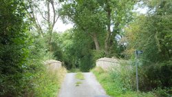 Lane to Great Rissington Wallpaper