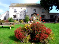 Trent Lock public house at Sawley, Long Eaton, Derbyshire Wallpaper
