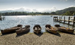 Ambleside pier Wallpaper