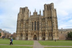 Wells Cathedral Wallpaper