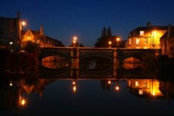 Town Bridge at Stamford Wallpaper
