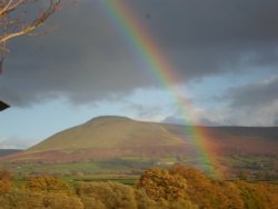 Sunshine and showers in the Brecon Beacons Wallpaper