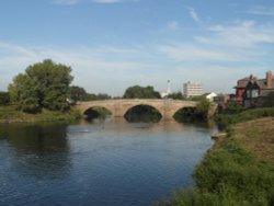 Boundary Bridge Wallpaper