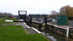 Orton Lock, Orton Longueville Wallpaper