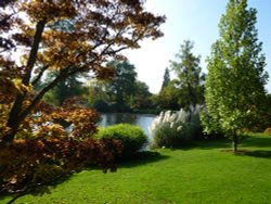 Wakehurst Place, 10th October 2010 Wallpaper