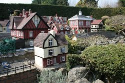 Bekonscot model villiage Wallpaper