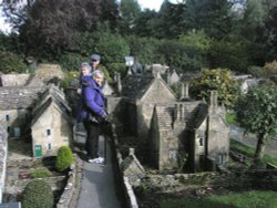 Bourton on the Water Model Village Wallpaper