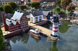 Bekonscot model village. Wallpaper