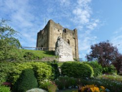 Guildford Castle, Guildford Wallpaper
