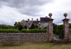 Lytes Carey Wallpaper