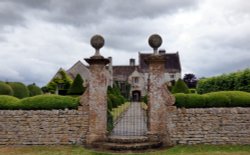 Lytes Carey Wallpaper