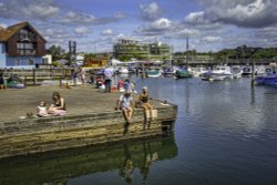 THE QUAY,LYMINGTON Wallpaper
