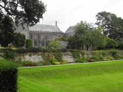 Dartington Hall, Dartington, Devon Wallpaper