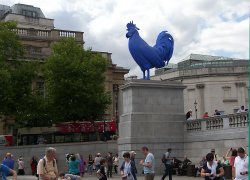Blue Chicken Trafalgar Square. Wallpaper