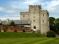 Sizergh Castle from lawn