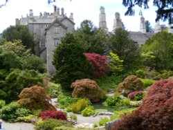 Sizergh Castle gardens Wallpaper