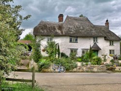 Stour Valley Spring, Dorset. Wallpaper