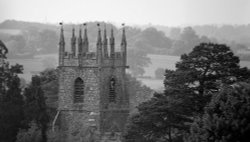 Parish Church, Somerton, Oxfordshire Wallpaper