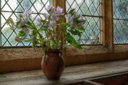 Flowers in Vase, Newnham Church, Northamptonshire Wallpaper