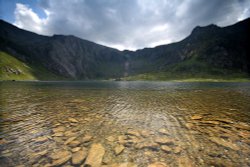 Llyn Idwal 2 Wallpaper