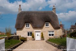 Thatched Cottage, Well Lane, Little Badminton, Gloucestershire 2013 Wallpaper