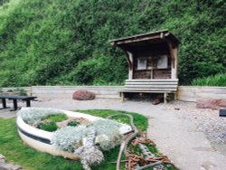 Laugharne, Carmarthen, Small Memorial Garden to Dylan Thomas Wallpaper