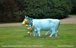 Garden Ornament !! Easton Grey House, Wiltshire 2015 Wallpaper