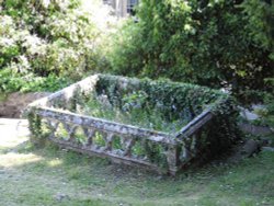 BAKEWELL CHURCH Wallpaper