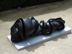 YORKSHIRE SCULPTURE PARK Wallpaper