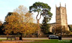 St Mary's Church, Wotton Under Edge, Gloucestershire 2014 Wallpaper