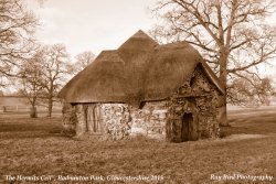 Hermits Cell, Badminton, Gloucestershire 2015 Wallpaper