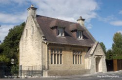 The Old Bank House, Acton Turville, Gloucestershire 2011 Wallpaper