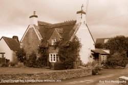 Former Plough Inn, Littleton Drew, Wiltshire 2011 Wallpaper
