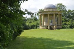 Ionic Temple, Rievaulx Terrace Wallpaper